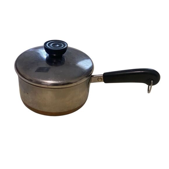 Vintage Paul Revere 1 QT Saucepan with Lid Copper Bottom Professional Cooking - Picture 1 of 4
